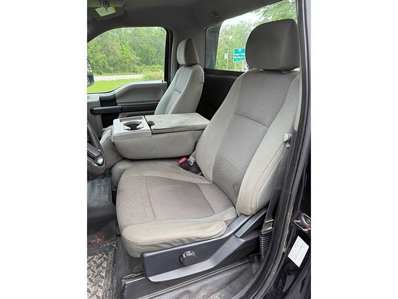 2017 Ford F550 (Key# 5251) 7